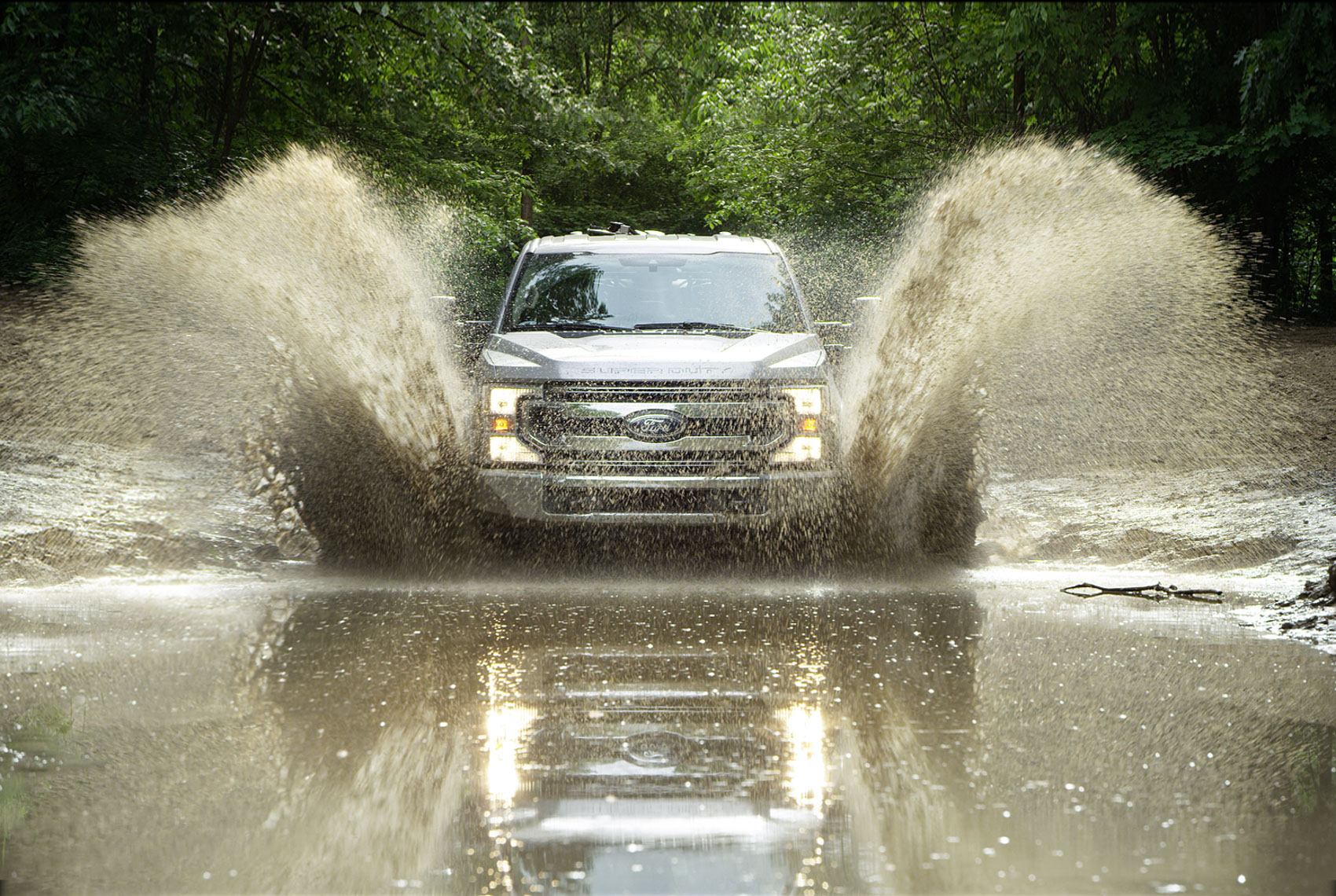 StevenFaulknerMoyer_Ford_Tremor21-2